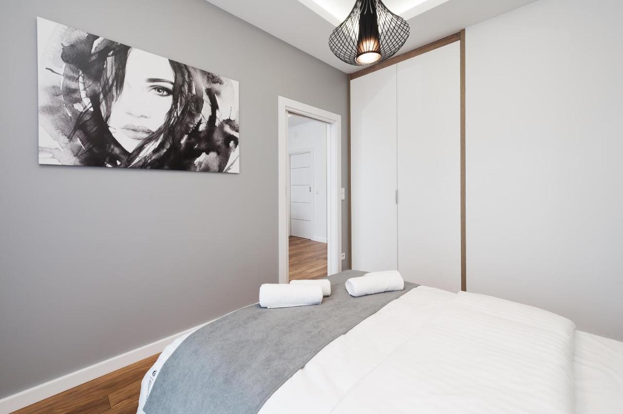 Central Apartments By Bed&Bath Красков Екстериор снимка