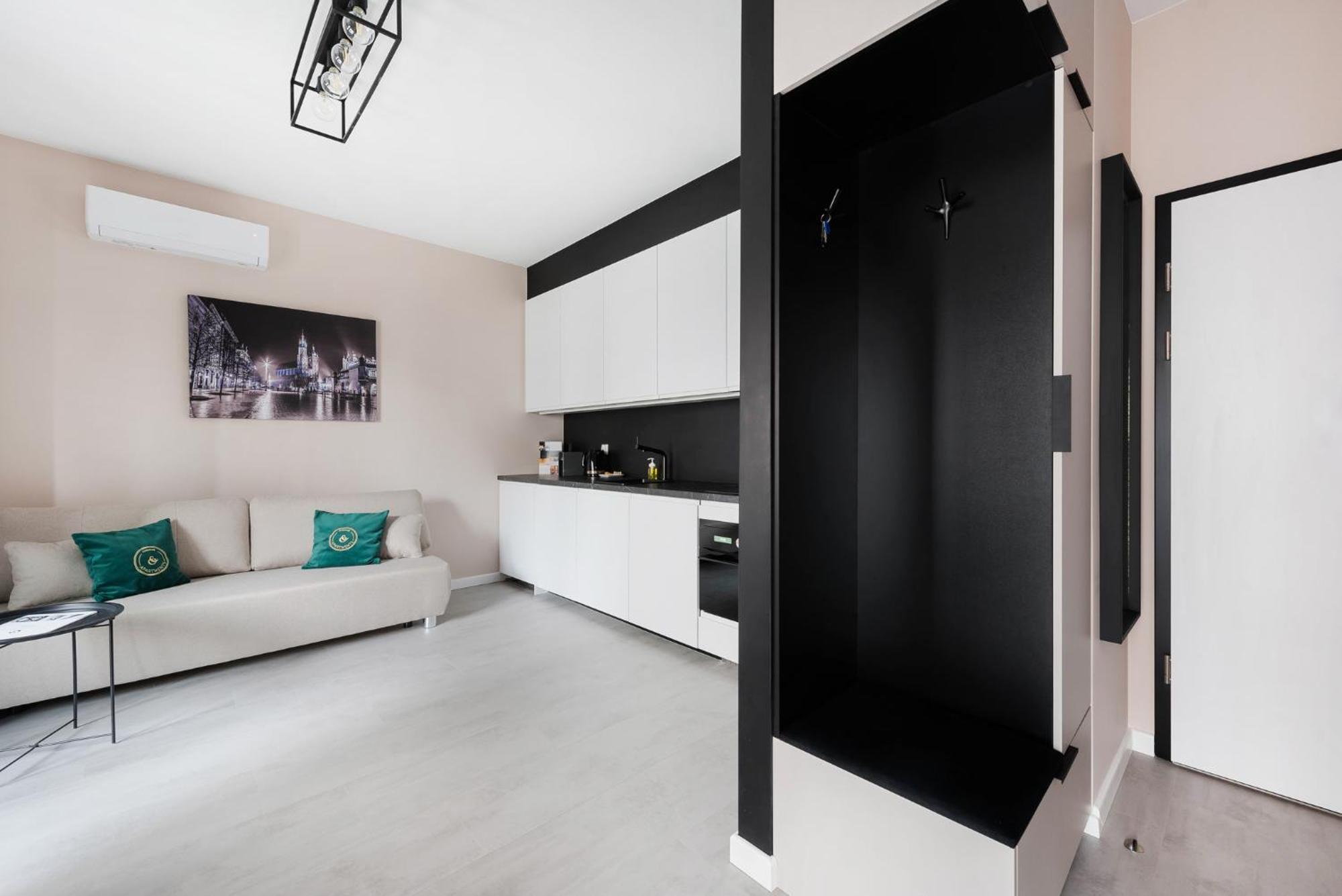 Central Apartments By Bed&Bath Красков Екстериор снимка