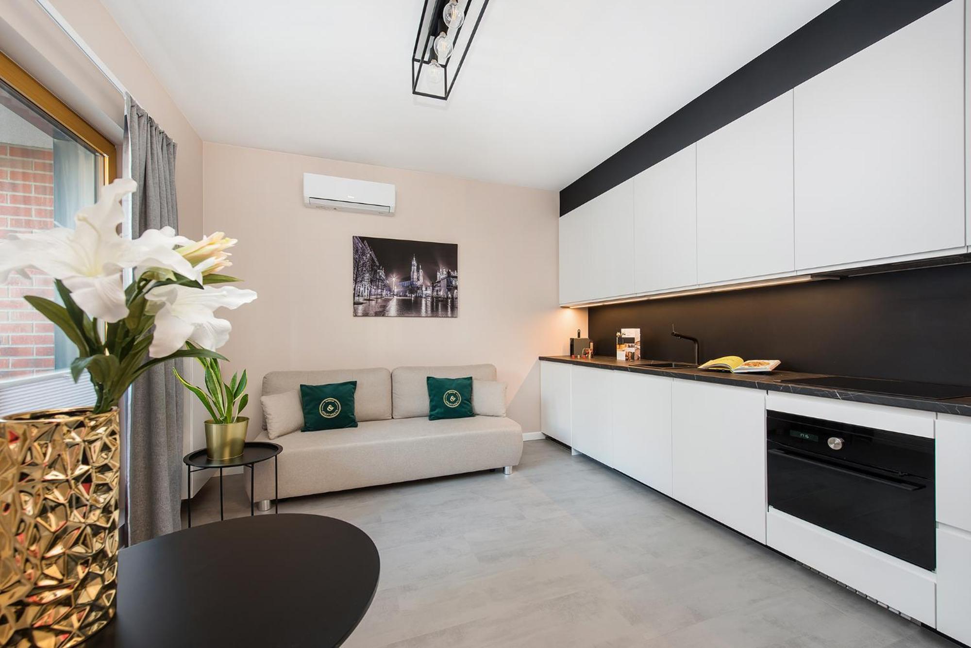 Central Apartments By Bed&Bath Красков Екстериор снимка